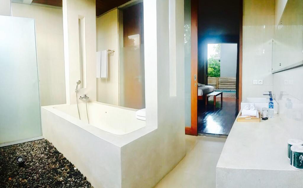 Nitya Loka Villas Kuta Lombok Buitenkant foto