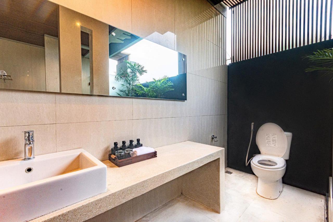 Nitya Loka Villas Kuta Lombok Buitenkant foto